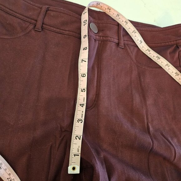 Seven 7 Size 14 SKINNY 4-WAY STRETCH PONTE Knit Pant In Wine Burgundy - Picture 11 of 13